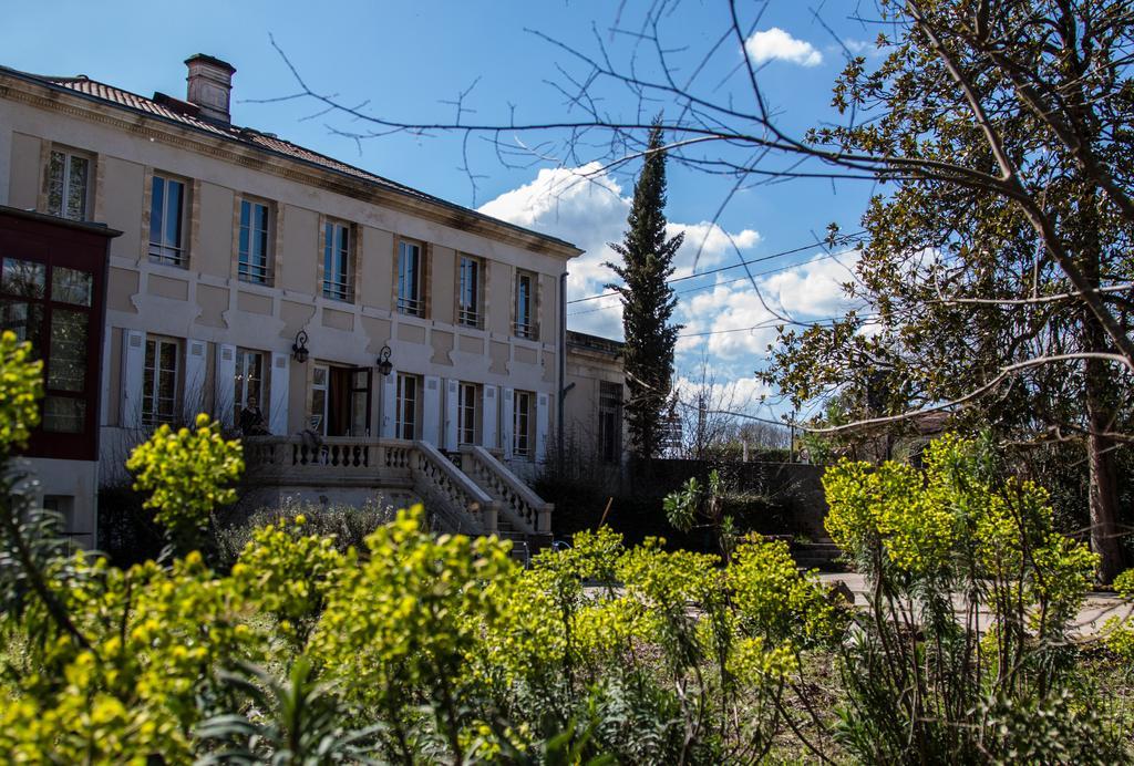 Domaine Du Pont De L'Eyre Hotel Salles  Exterior photo