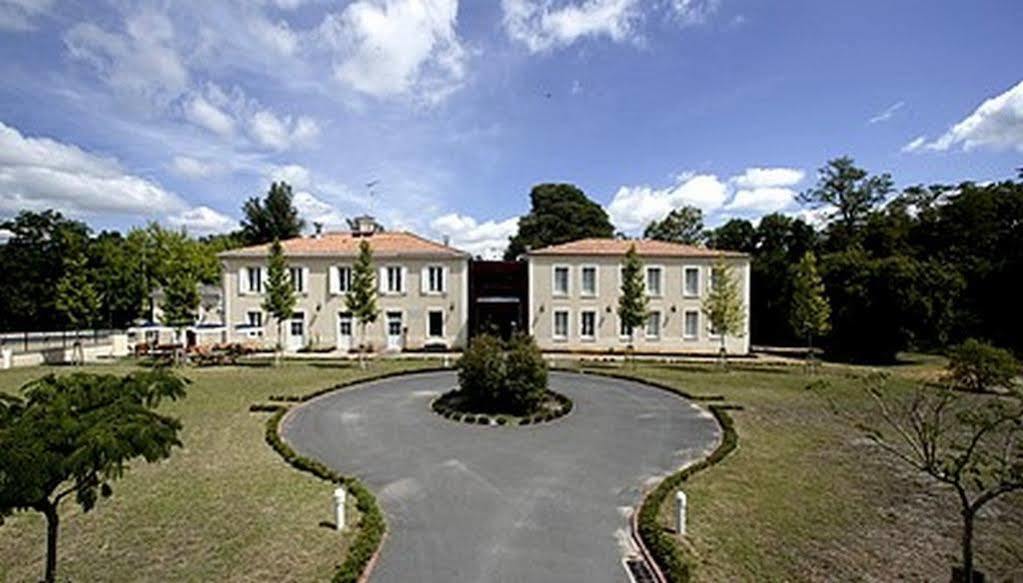 Domaine Du Pont De L'Eyre Hotel Salles  Exterior photo